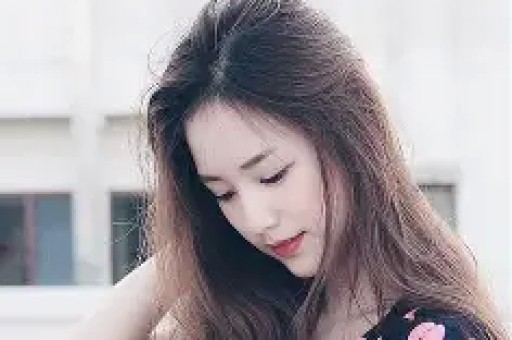 顶流流量小生隐婚生子实锤曝光粉丝怒批人设崩塌！