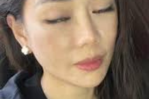 千万粉丝“网红”何秋亊：为什么别人是撞衫我是抄袭